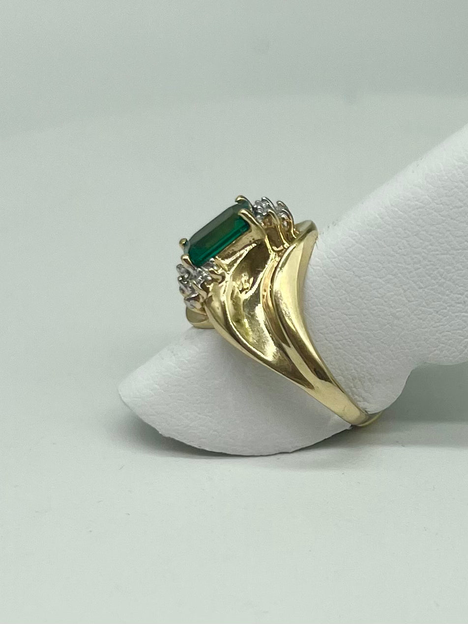 Lab Emerald Fashion Ring
