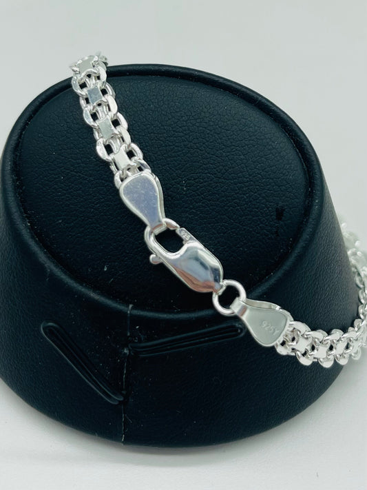 Petite Hamilton Bracelet