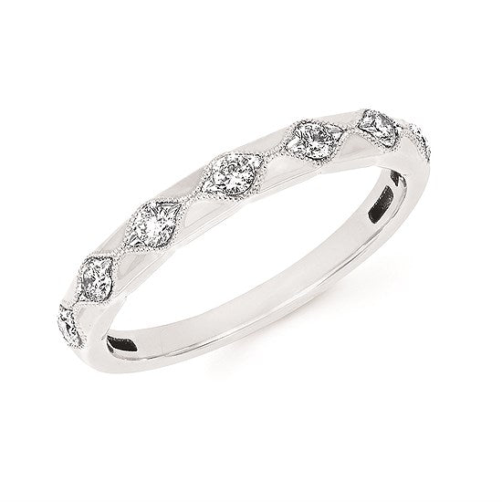 Diamond & Milgrain Band