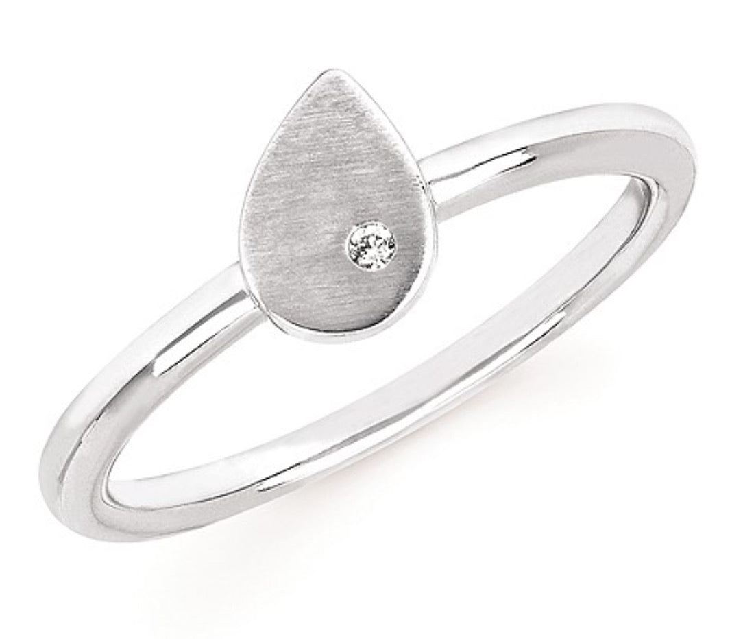 Pear Satin Ring