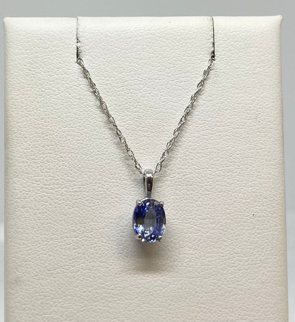 Oval Tanzanite Pendant