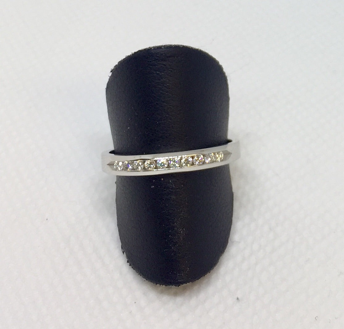 Diamond Anniversary Band