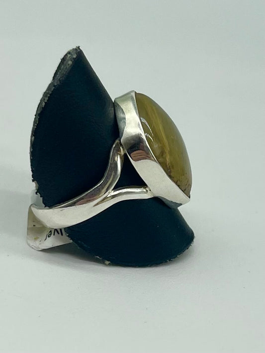 Rutilated Quartz Ring