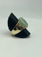 Load image into Gallery viewer, Large Oval Jade Ring