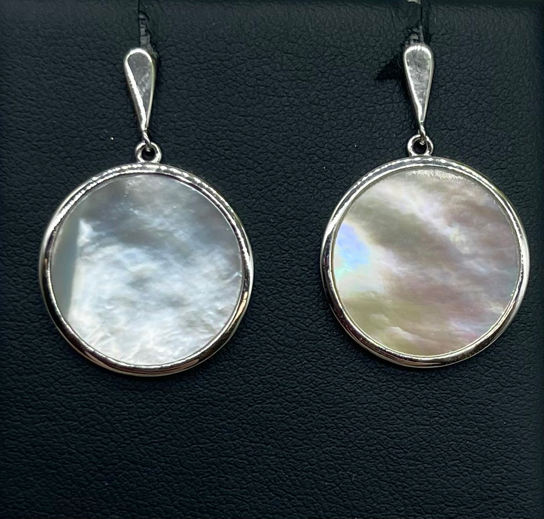 Mother of Pearl Round Dangle Earrings