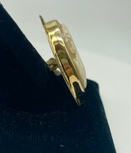 Load image into Gallery viewer, Gold Plated Cameo Pin