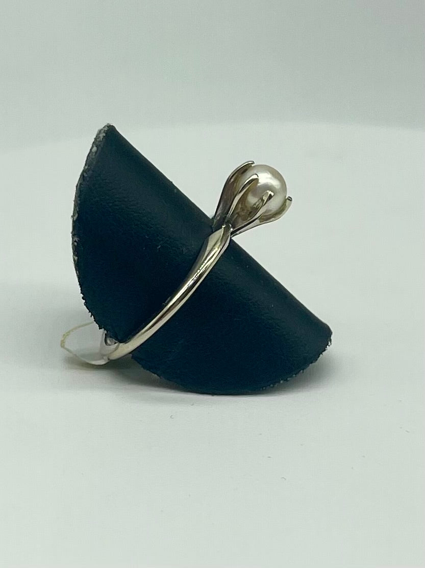 Pearl Solitaire Ring