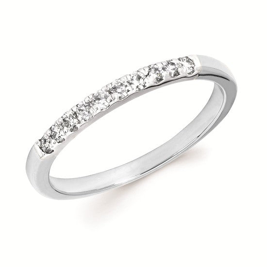 14K Yellow Gold Diamond Band