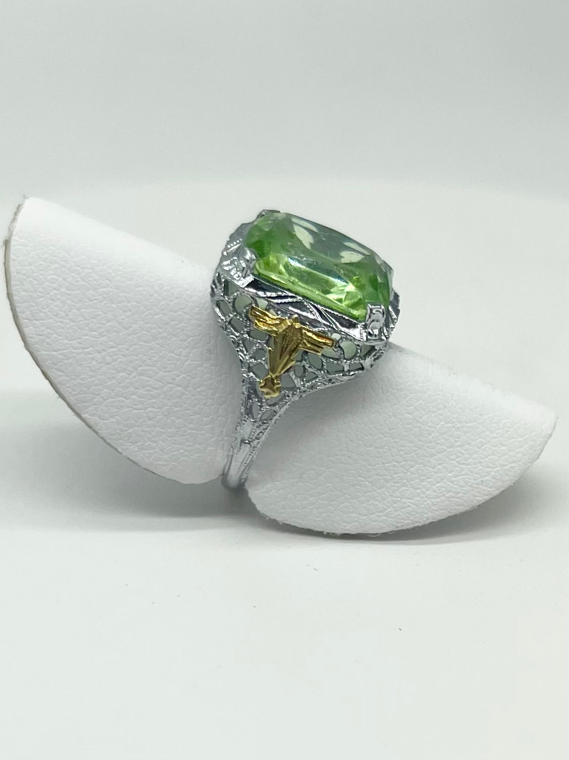 Light Green Vintage Ring
