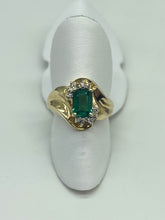 Load image into Gallery viewer, Lab Emerald Fashion Ring