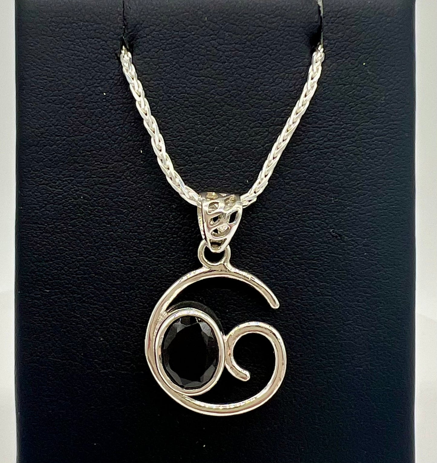 Onyx Fashion Pendant