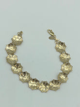 Load image into Gallery viewer, Two Tone Diamond Cut Bracelet