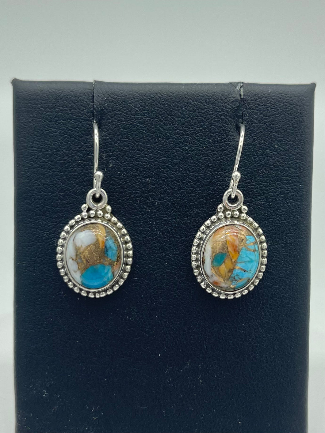 Spiny Oyster Earrings