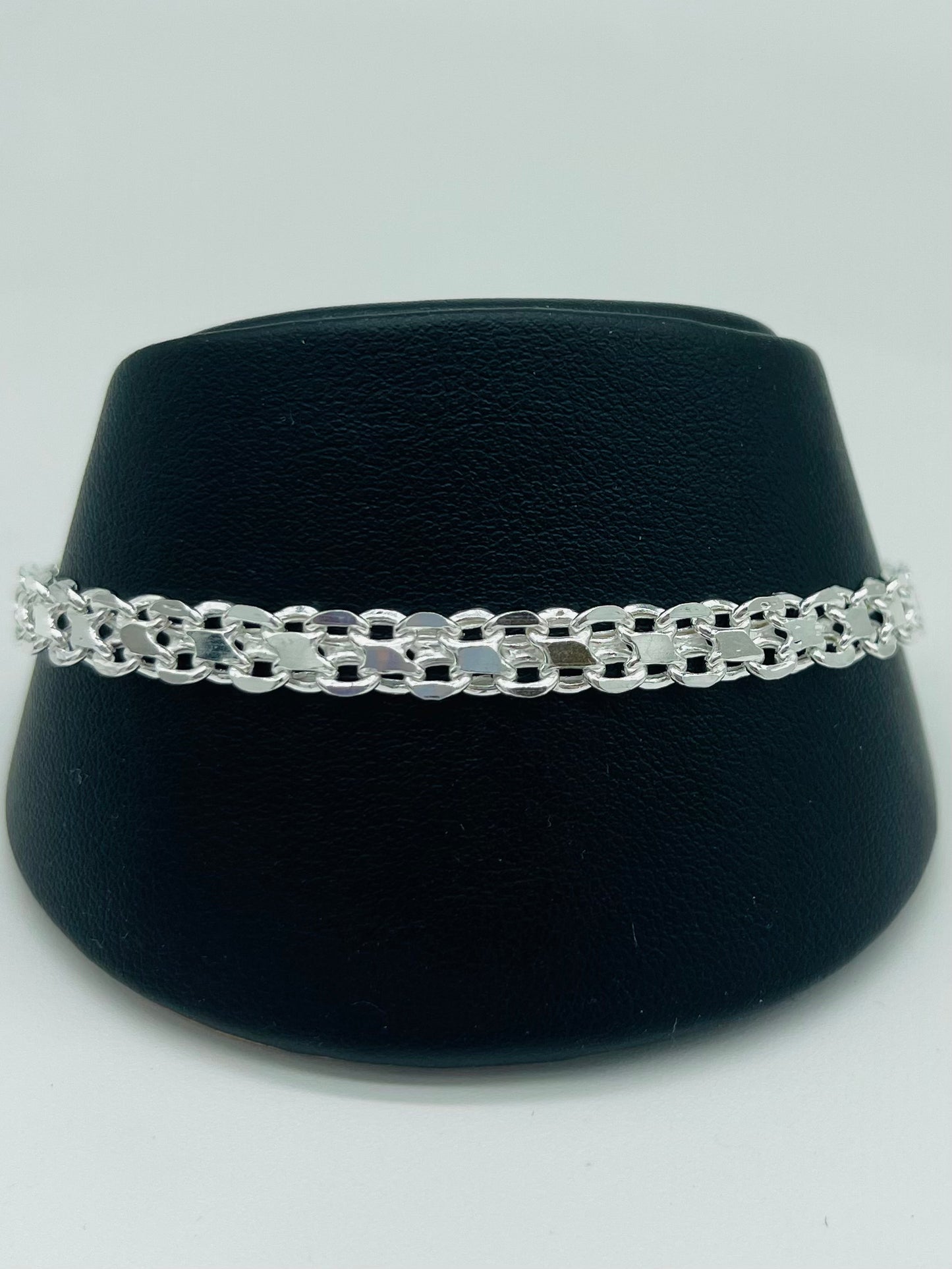 Petite Hamilton Bracelet