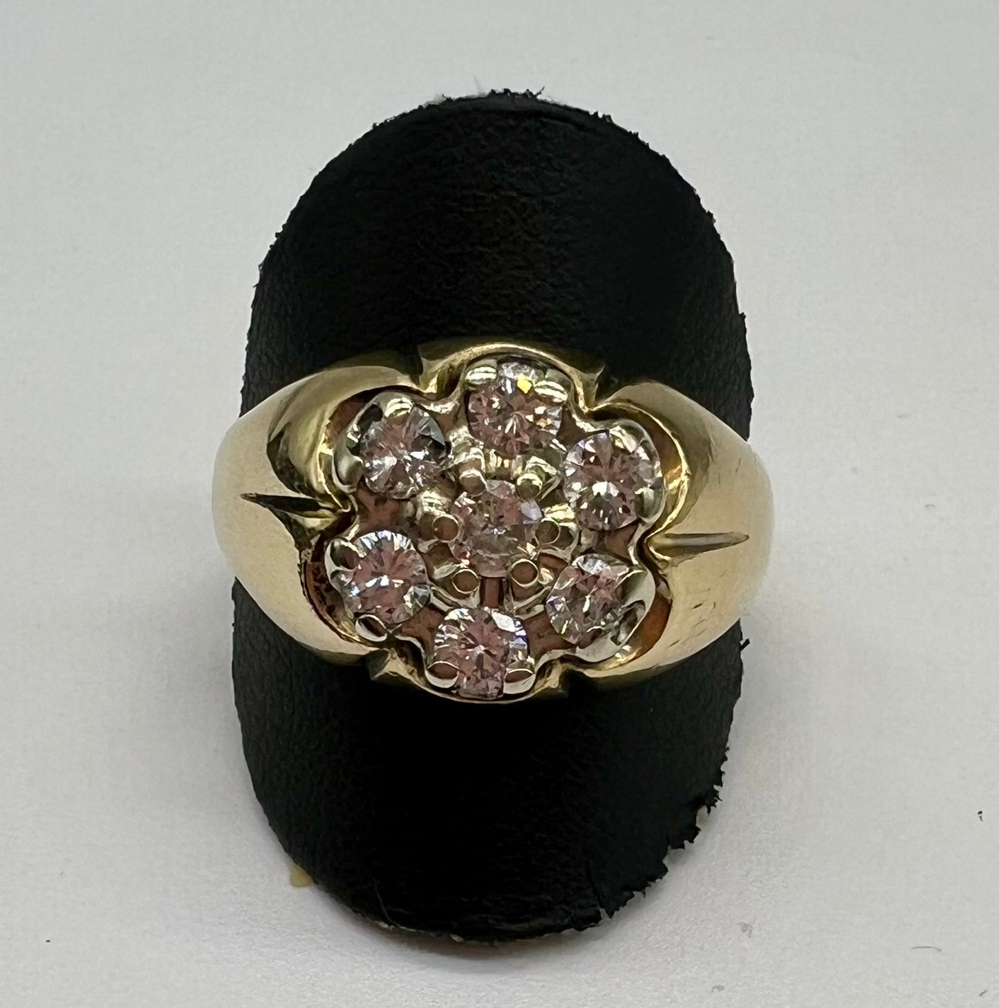 Sophisticated Diamond Cluster Ring