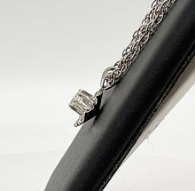 Load image into Gallery viewer, Diamond Buttercup Pendant