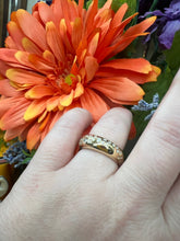 Load image into Gallery viewer, Diamond Bubble Ring