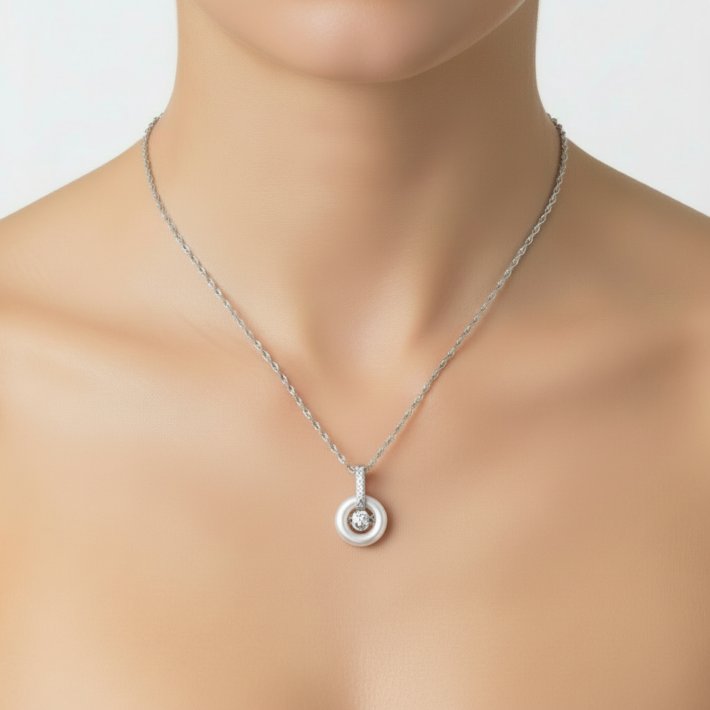 Round Shimmering Pendant