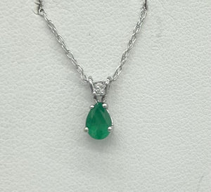 Petite Emerald Necklace
