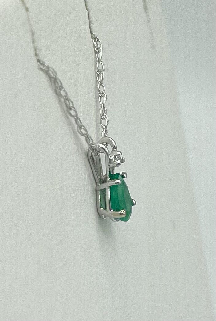Petite Emerald Necklace