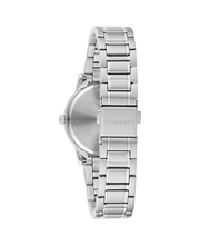 Load image into Gallery viewer, Dressy White Caravelle