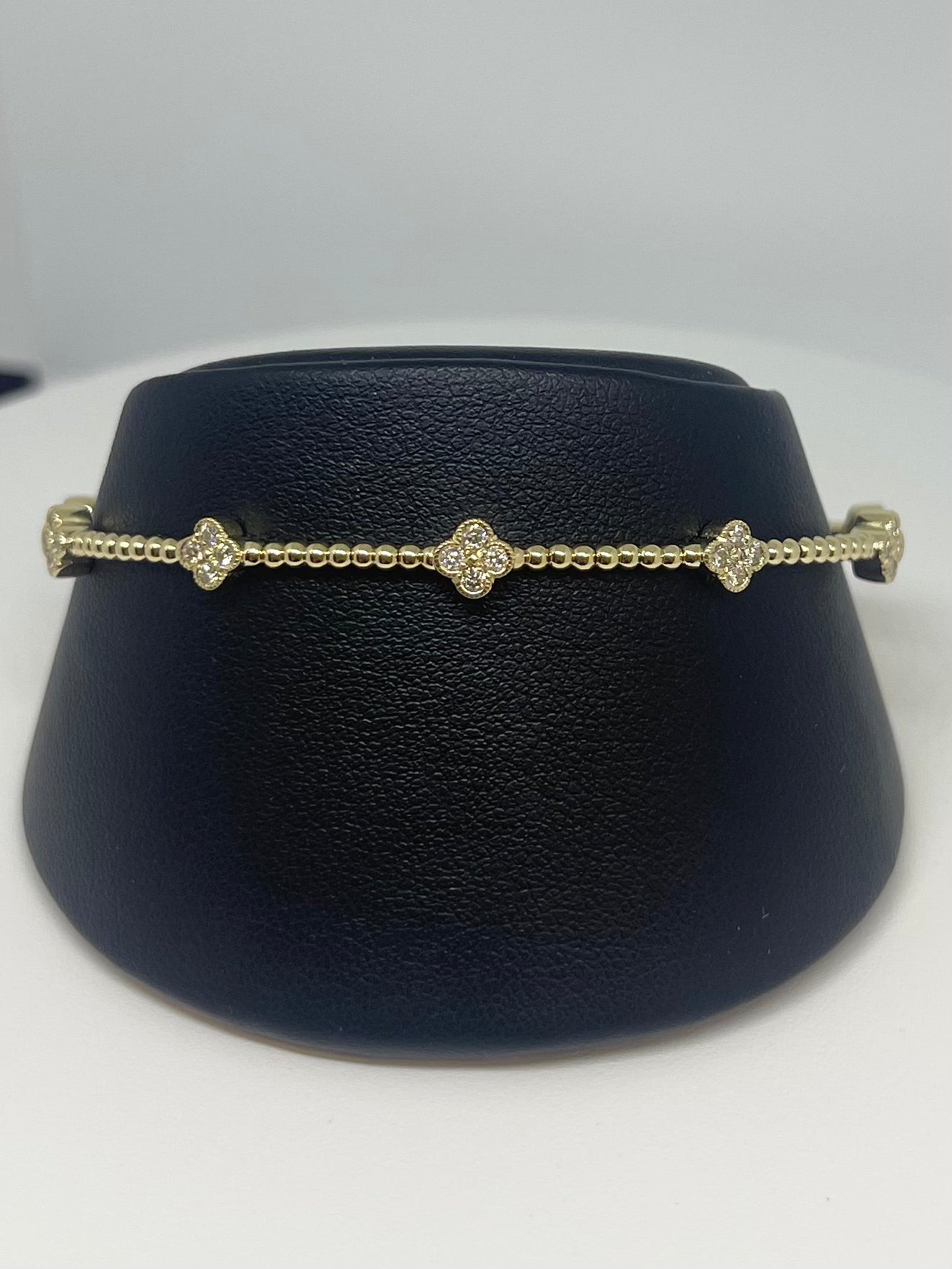 Flexi Diamond Clover Bracelet