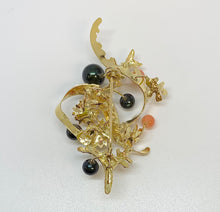 Load image into Gallery viewer, Coral and Black Pearl Gold Brooch