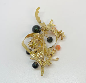 Coral and Black Pearl Gold Brooch
