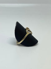 Load image into Gallery viewer, Heart &amp; Diamond Ring