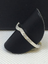 Load image into Gallery viewer, Vintage Style Engagement Ring