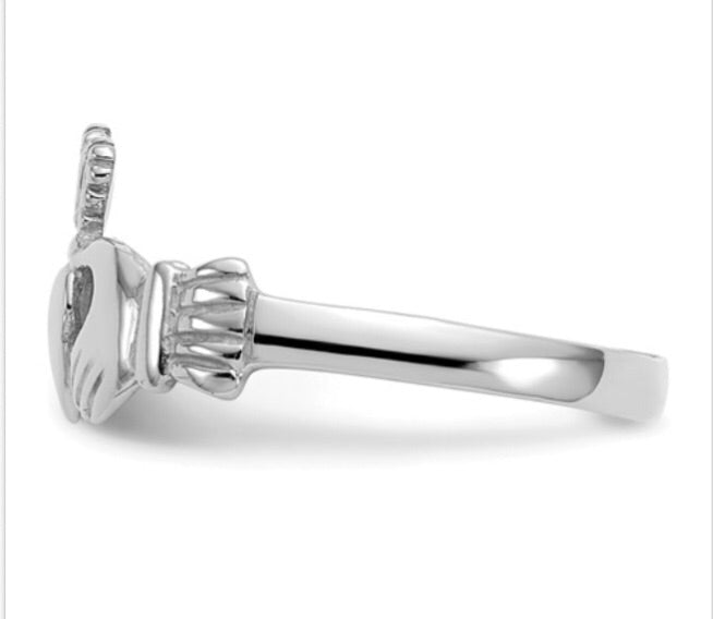 14k White Gold Ladies Claddagh Ring