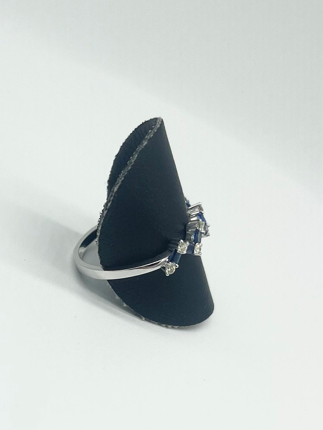 Zig Zag Sapphire Ring
