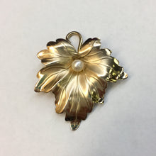 Load image into Gallery viewer, Pearl &amp; Gold Plate Leaf Brooch