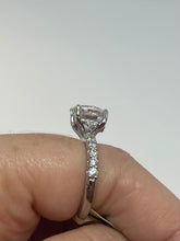 Load image into Gallery viewer, Oval Moissanite Engagement Ring