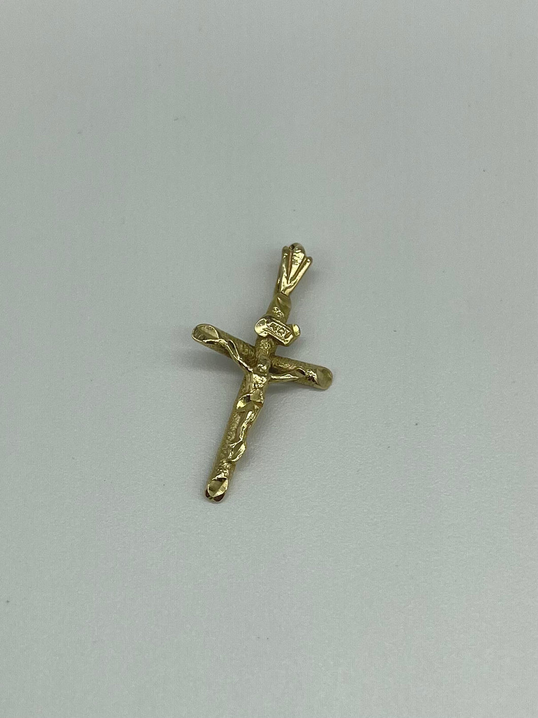 Yellow Gold Crucifix Pendant