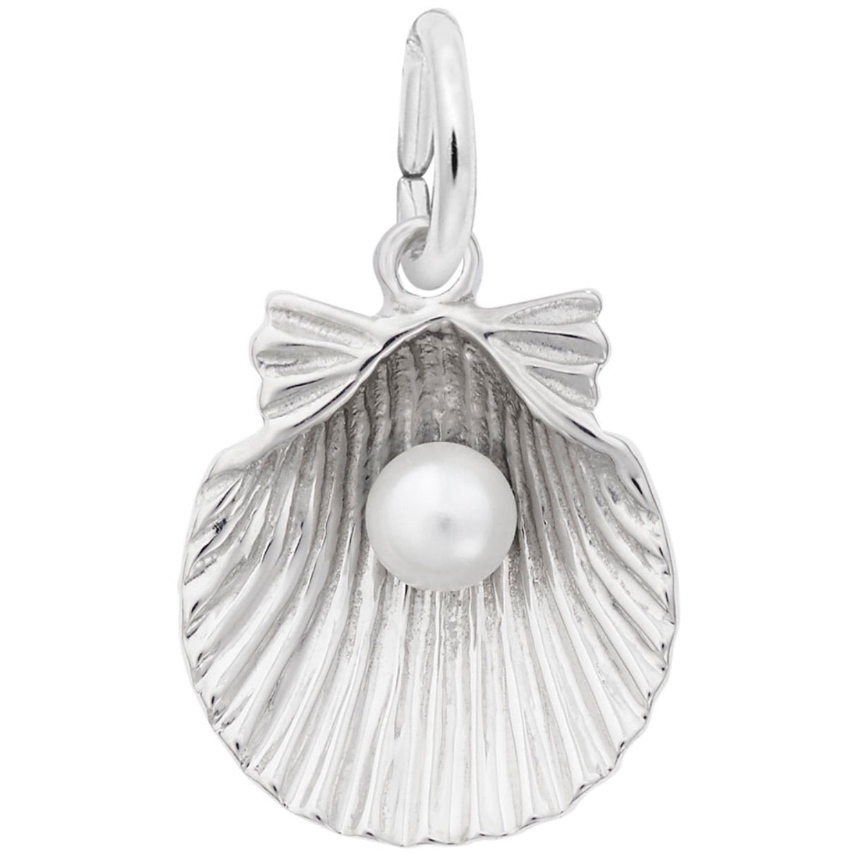 Clamshell with Pearl Charm