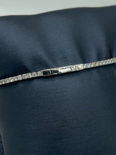 Load image into Gallery viewer, Flexi Diamond Bracelet