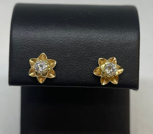 Vintage Buttercup Diamond Earrings