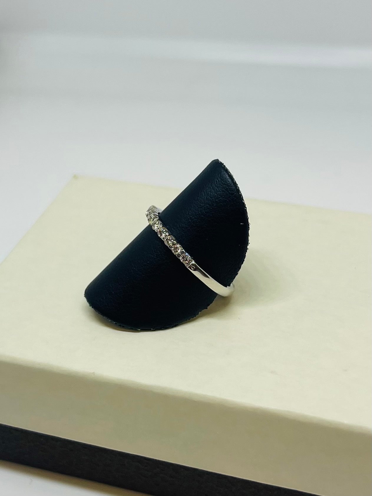 Dazzling Bright Engagement Set