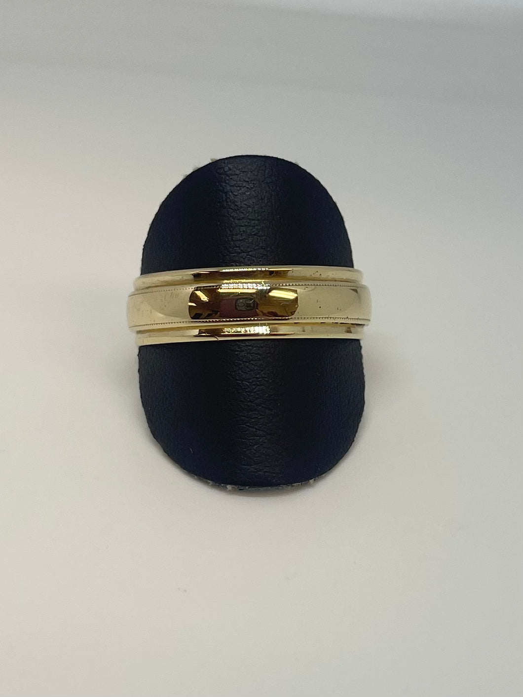 Men’s Gold Band