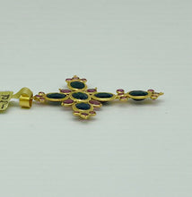 Load image into Gallery viewer, 18K Gemstone Cross