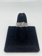 Load image into Gallery viewer, Three Row Diamond Ring