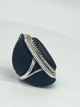 Load image into Gallery viewer, Long Onyx Ring