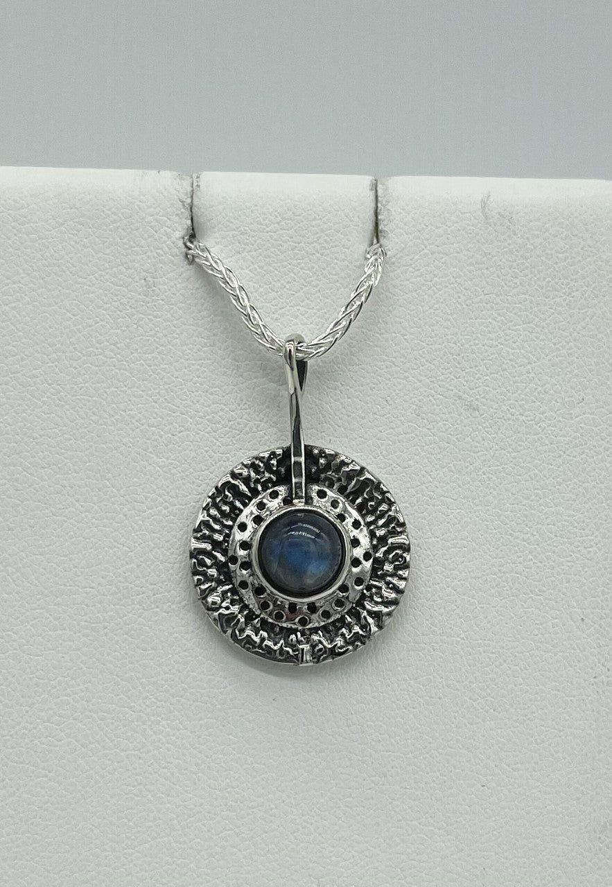 Tiny Labradorite Pendant